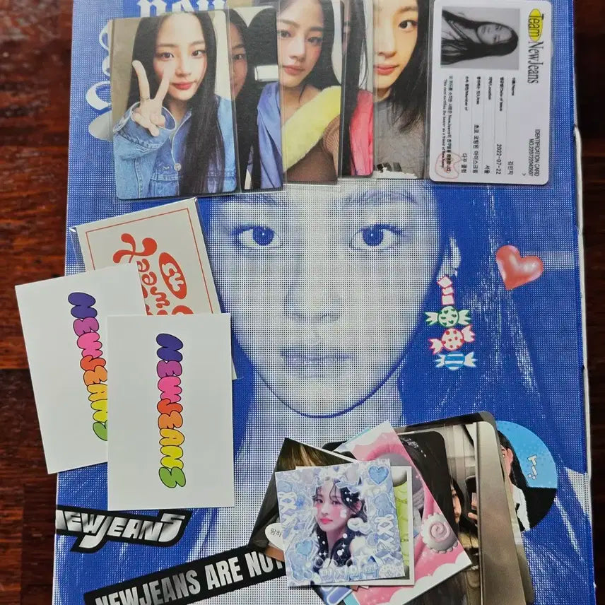 뉴진스 어텐션 하입보이 블루북 민지 버전 개봉 앨범 포카포함 풀세트