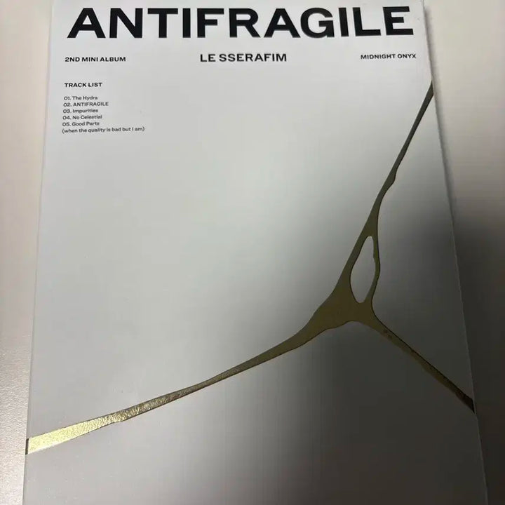 르세라핌 ANTIFRAGILE 2nd엘범