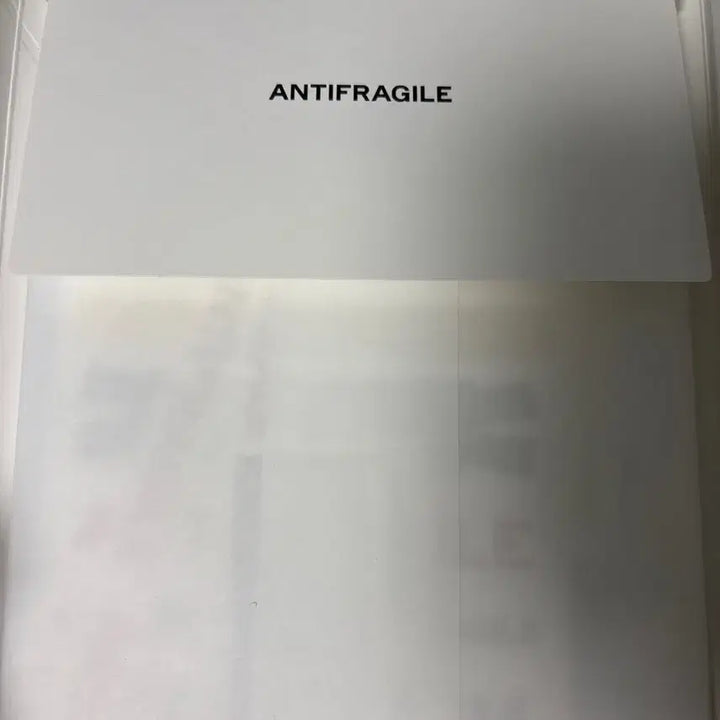 르세라핌 ANTIFRAGILE 2nd엘범