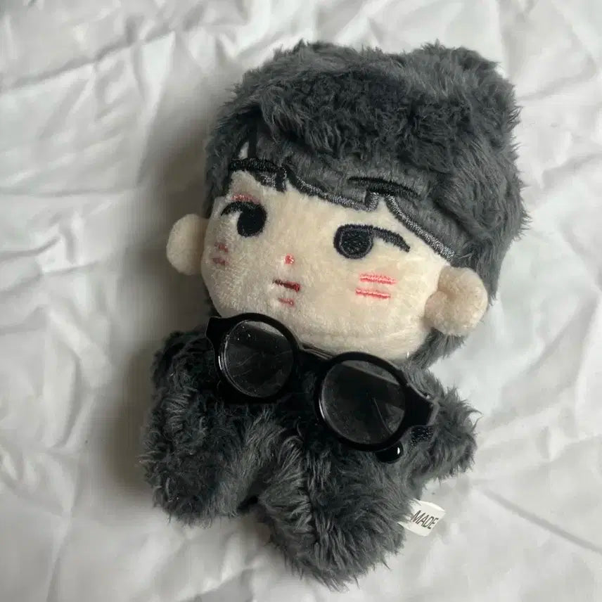 알잘냥 원우 인형
