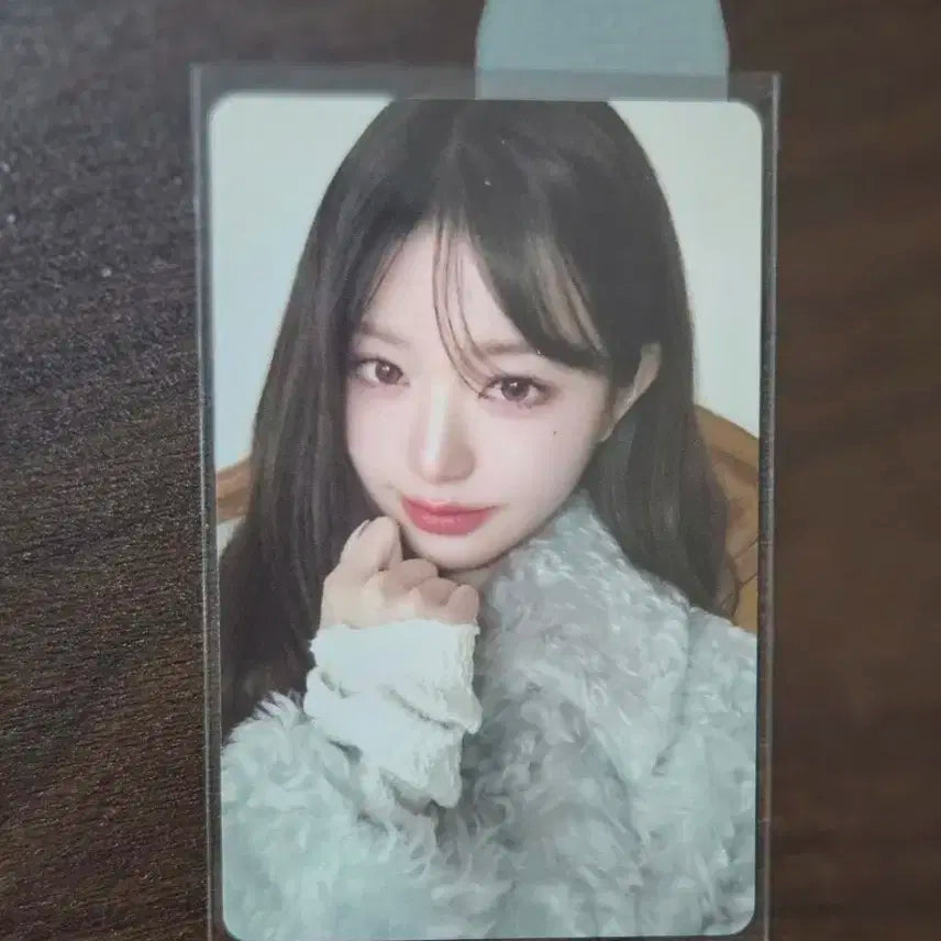 장원영 엠파시 포카
