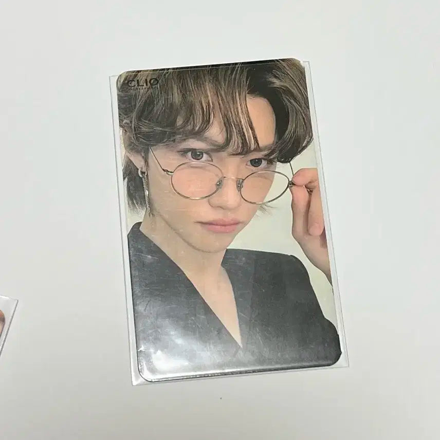 스트레이키즈 스키즈 필릭스 용복 클리오 안경 포카