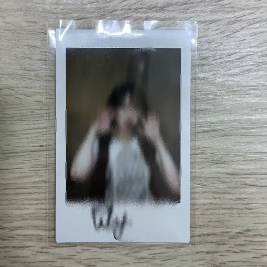 엔믹스 릴리 싸인 폴라 NMIXX signed polaroid