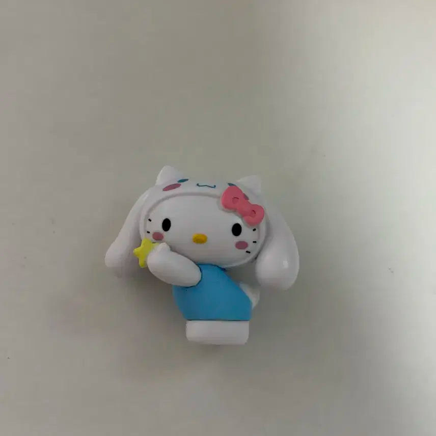 산리오 키티 피규어