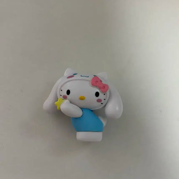 산리오 키티 피규어