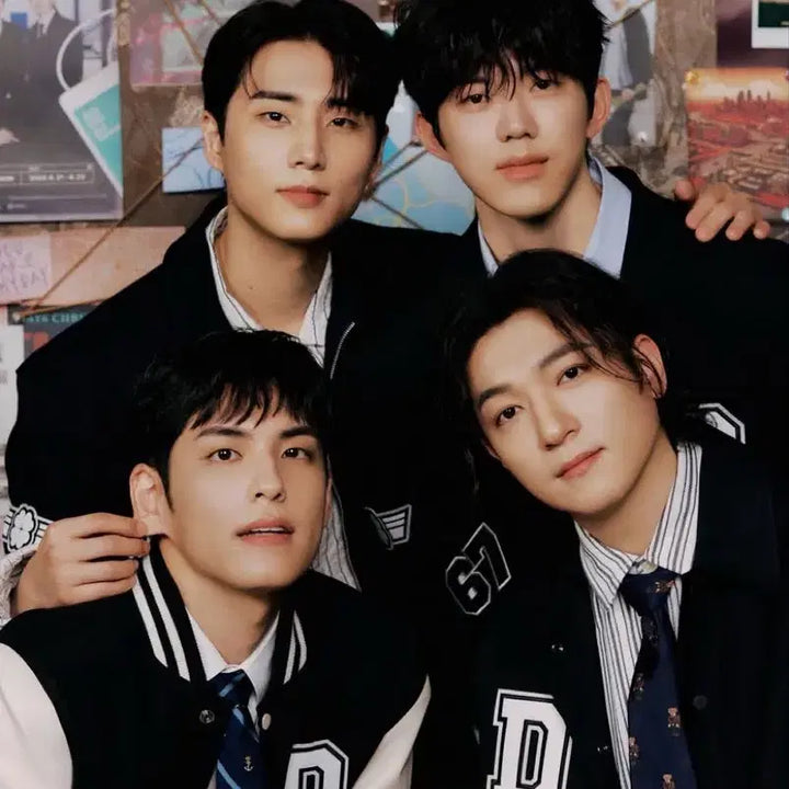 데이식스 데니멀즈 바시티자켓 미개봉