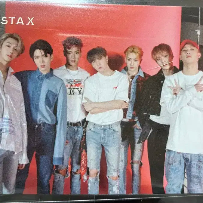 몬스타엑스 단체포카