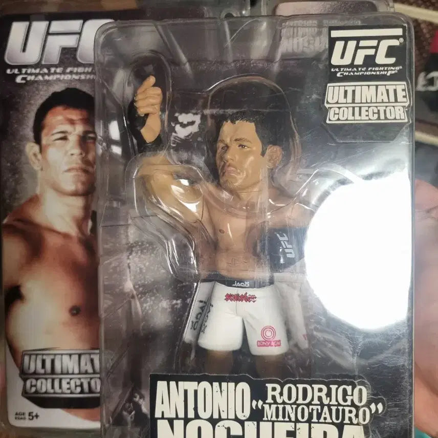 ufc 얼티민 컬렉터 피규어 안토니오 노게이라