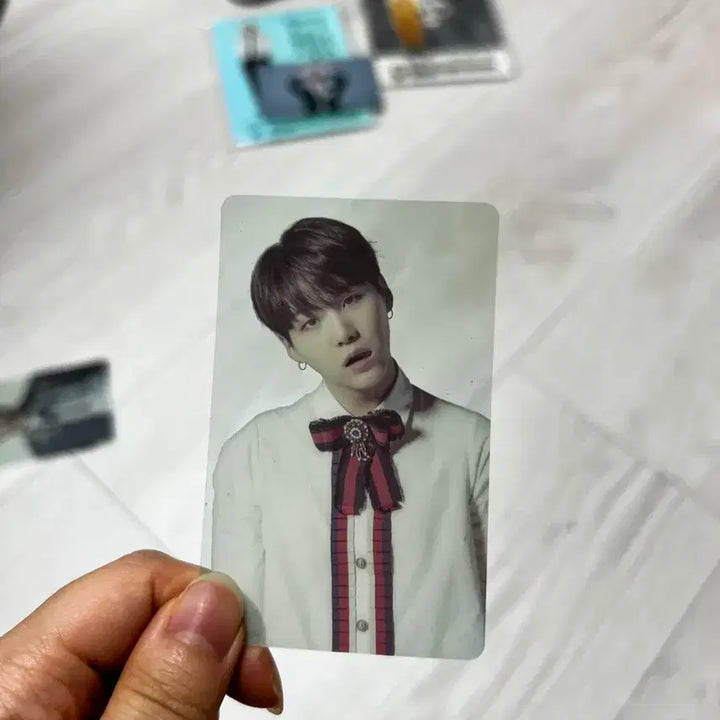 BTS suga 슈가 윙즈투어 투명포카 (아미부스 한정판)