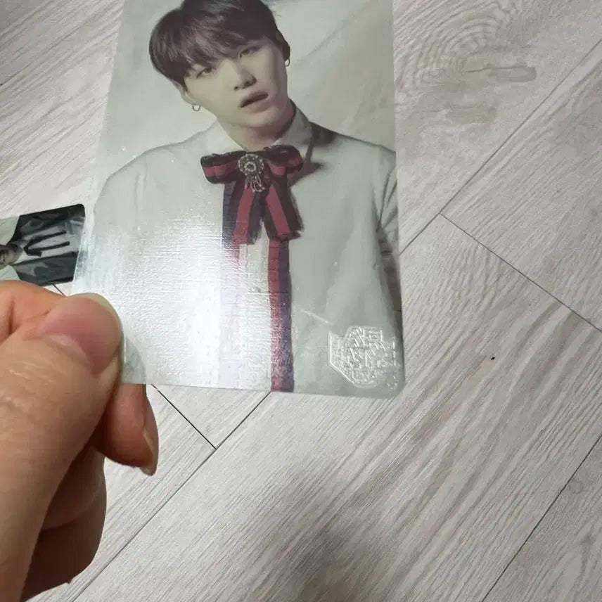 BTS suga 슈가 윙즈투어 투명포카 (아미부스 한정판)