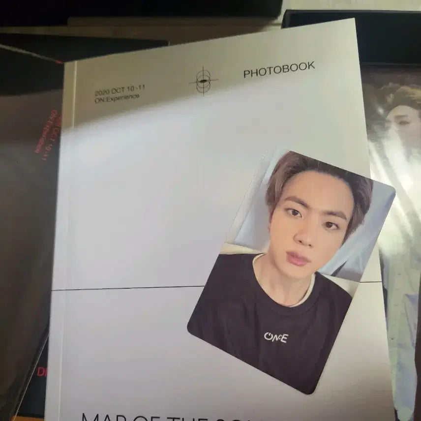 방탄소년단 블루레이, 포카 포함