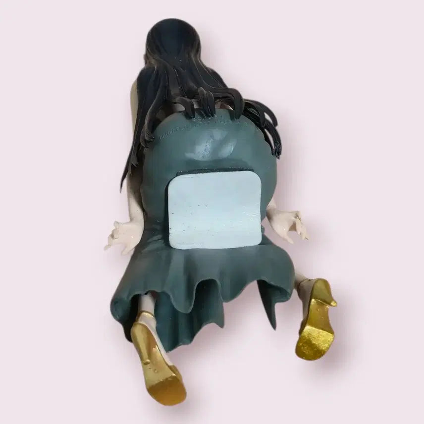 원피스 보아 핸콕 좌상 피규어