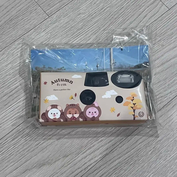 데이식스 이오데 필름카메라+인쇄사진 미개봉