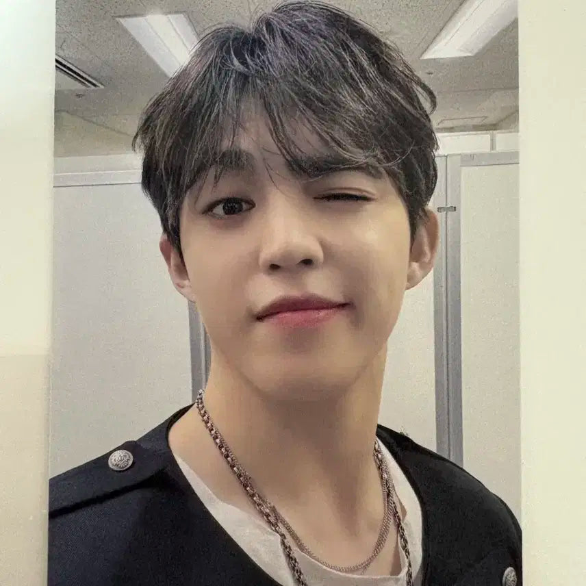 세븐틴 에스쿱스 2025 일본팬미팅 홀리데이 갱신포카