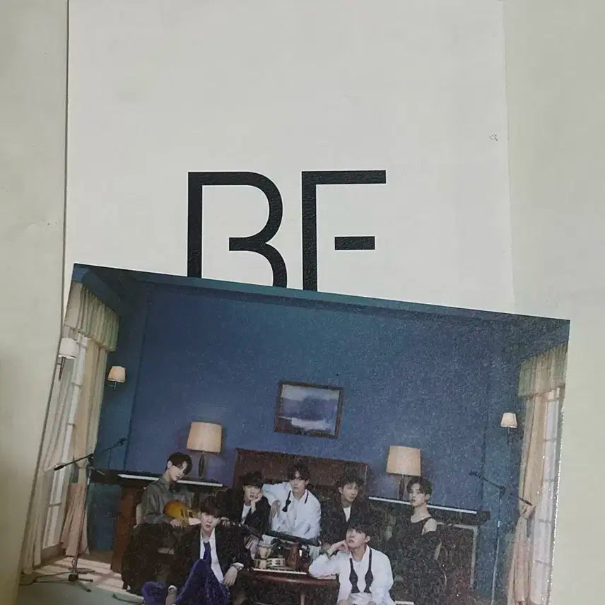 방탄 BE 앨범