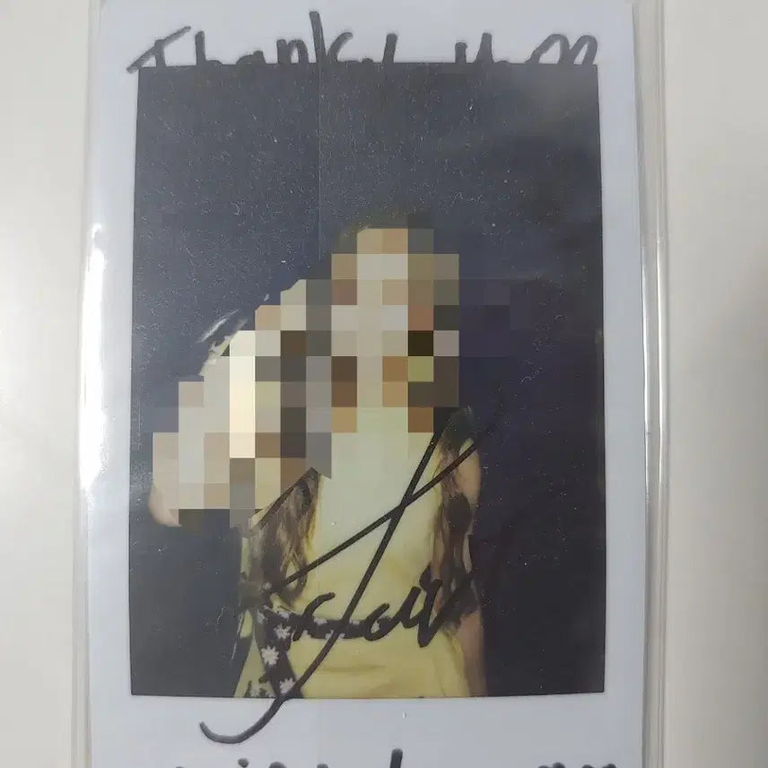로켓펀치 쥬리 싸인폴라