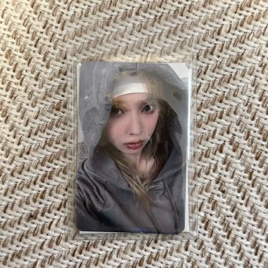 에스파 윈터 위플래시 후드티 포카