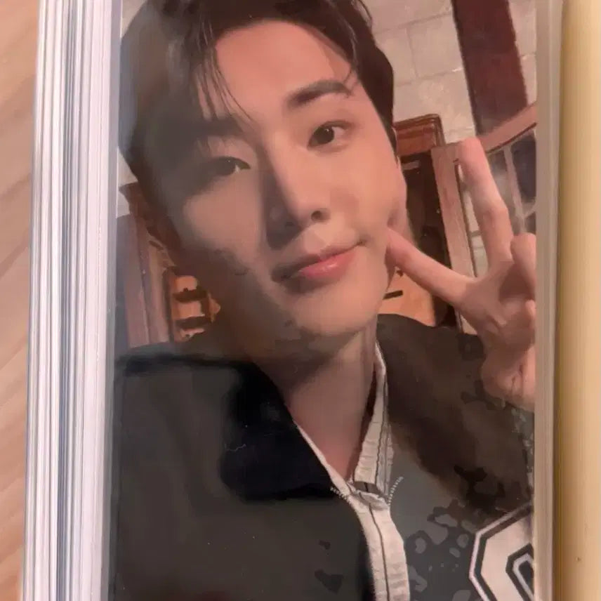 데이식스 팝업 4만원 포카 영케이