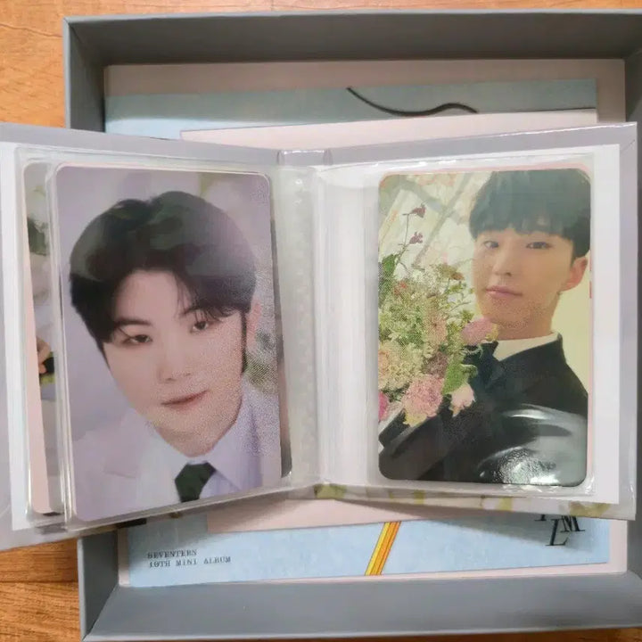 세븐틴 FML 캐럿반 우지 판매합니다