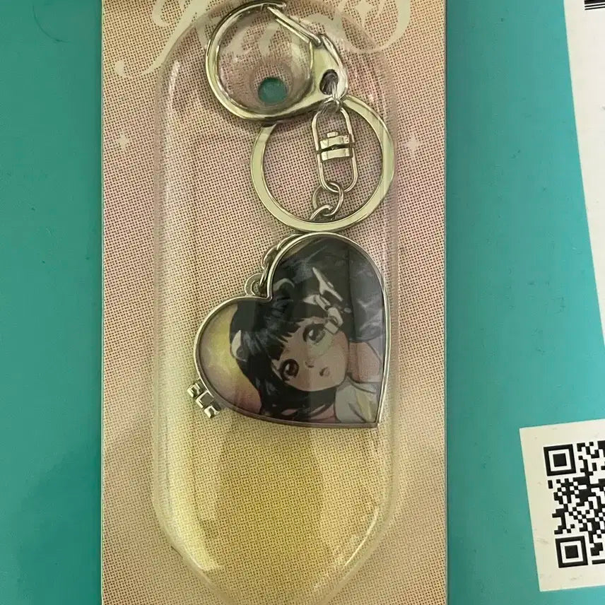 뉴진스 하니 겟업 메탈 키링