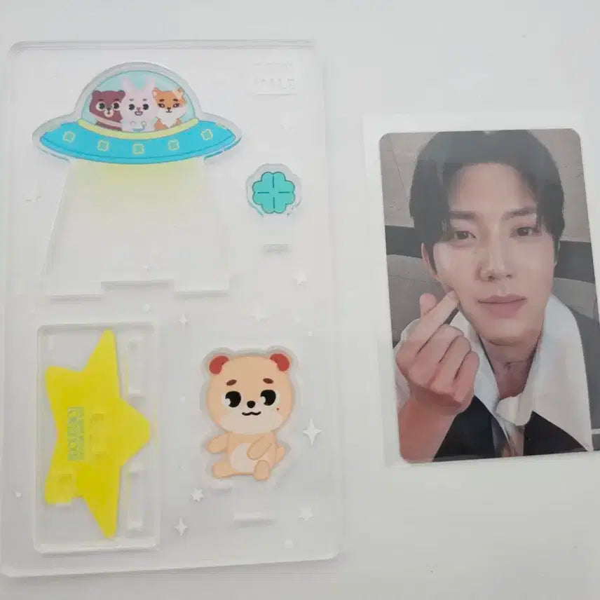 데이식스 데니멀즈 아크릴스탠드 낮도운