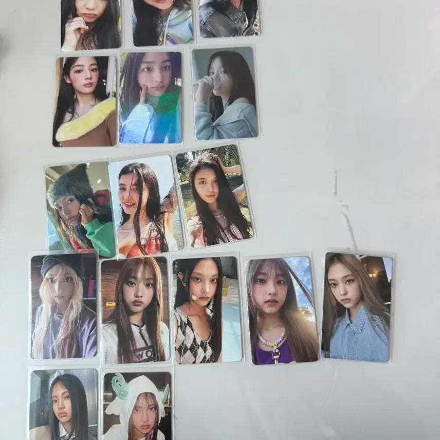 뉴진스 포카 16장 일괄 판매