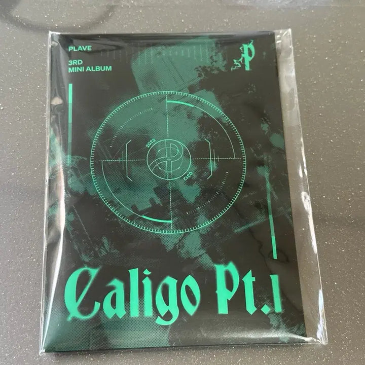 플레이브 칼리고 미개봉 앨범