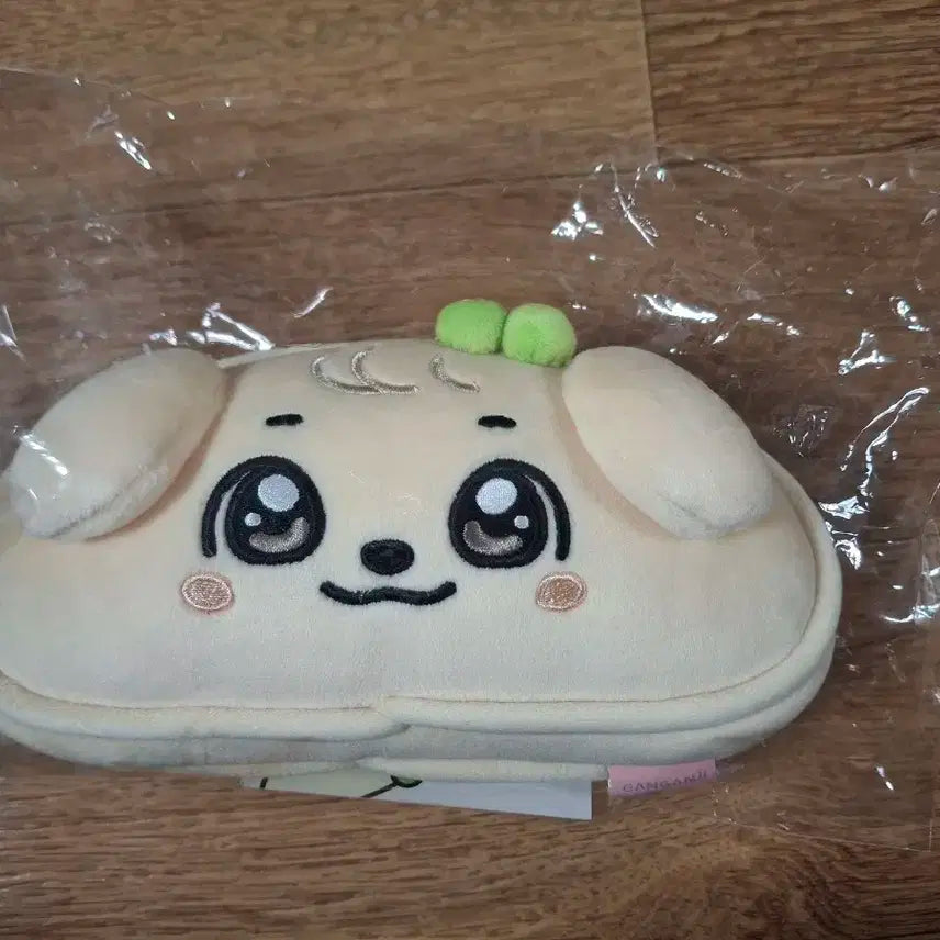 강안지 파우치(아이브 안유진)새상품