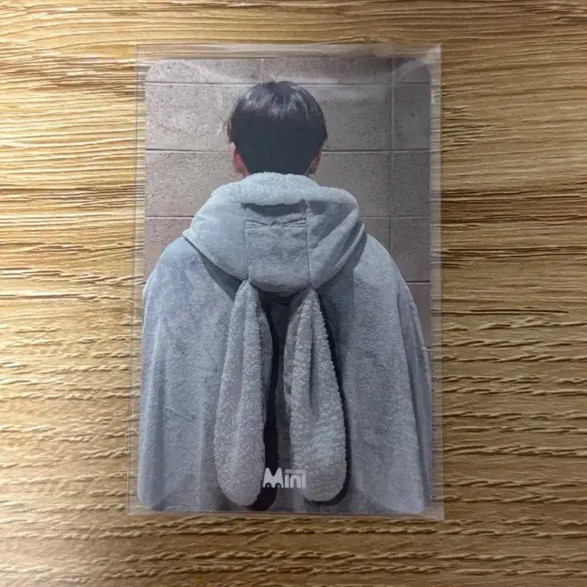 (급처)더보이즈 토끼담요 주연 영훈