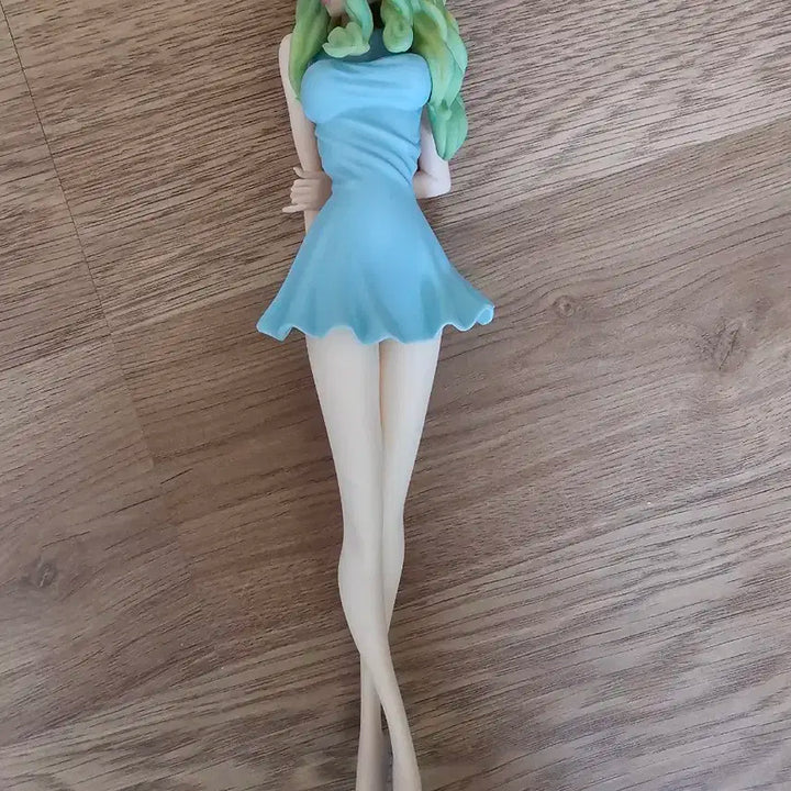 루팡3세 레베카 피규어