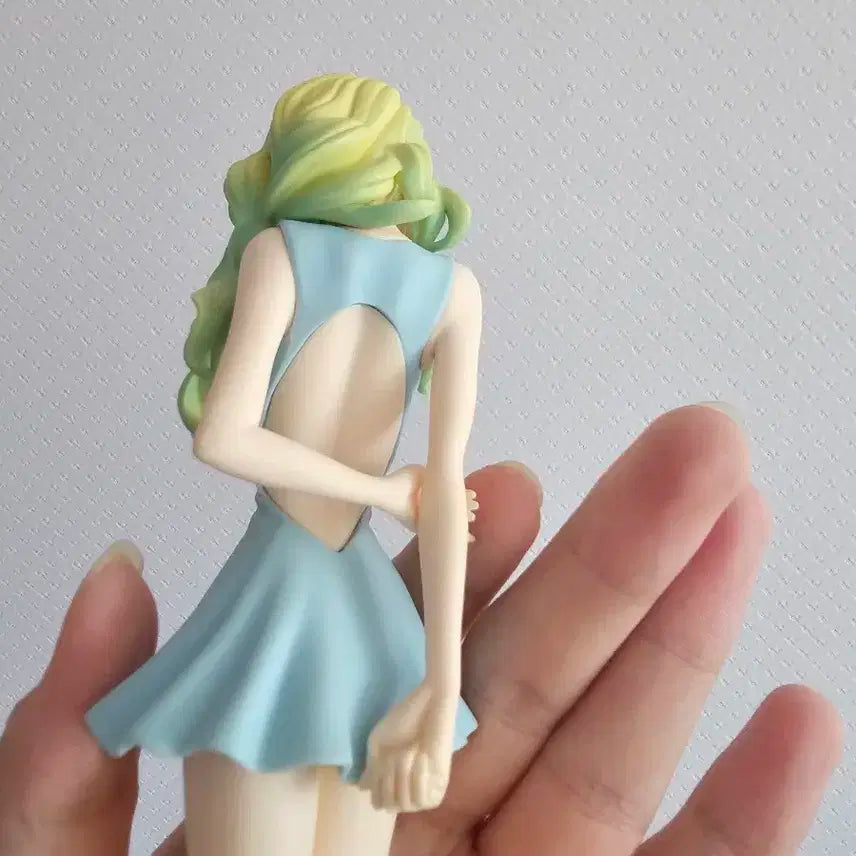 루팡3세 레베카 피규어