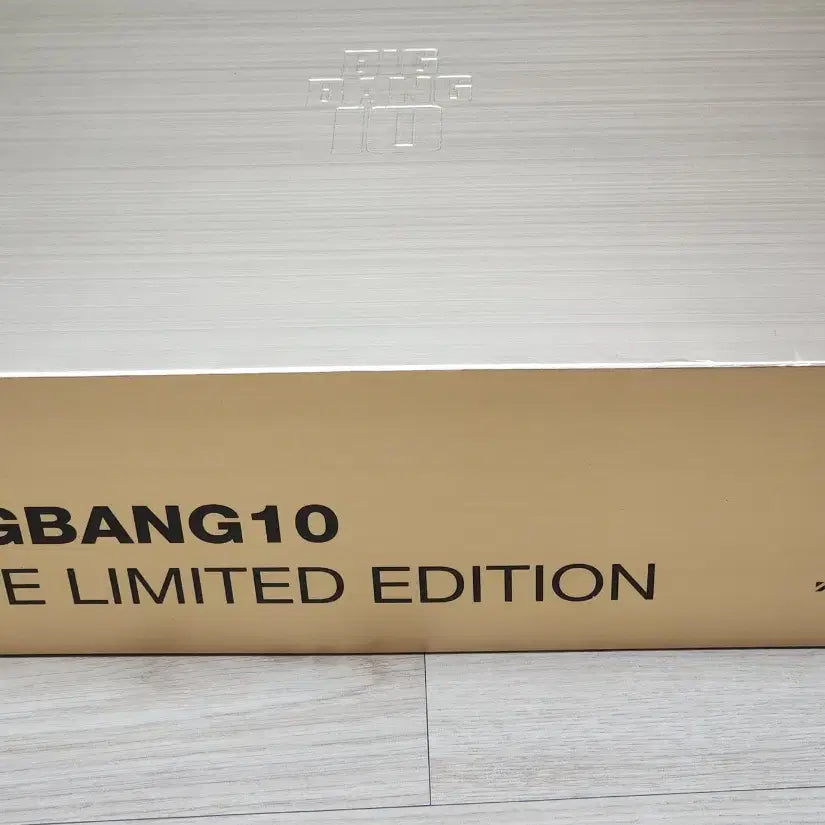 빅뱅 10주년 기념 The limited edition 한정판 굿즈