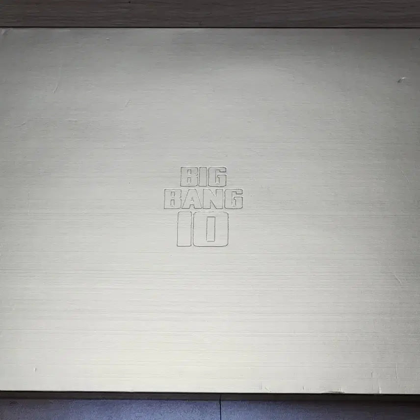 빅뱅 10주년 기념 The limited edition 한정판 굿즈