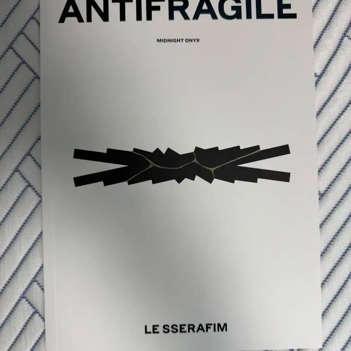 르세라핌 antifragile 앨범 팔아요!
