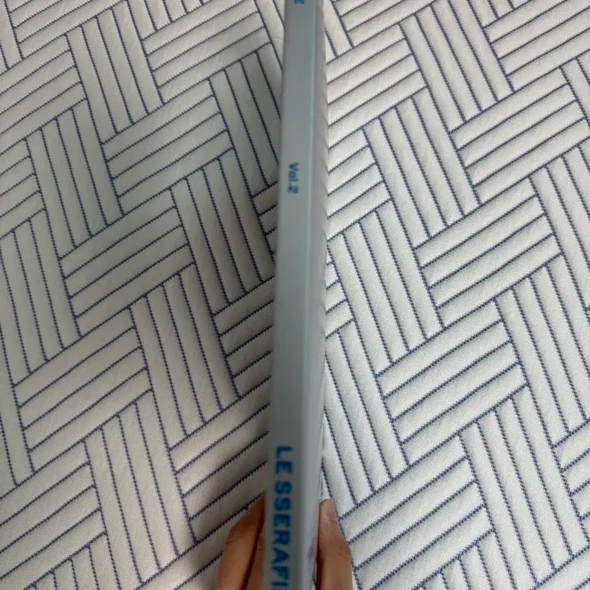 르세라핌 피어리스 앨범 팝니다