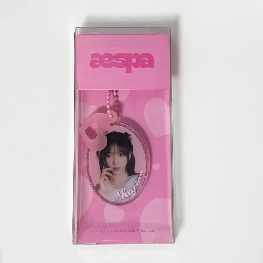 에스파 카리나 아크릴 키링 양도합니다 팝업트레카미공포앨범찌먕