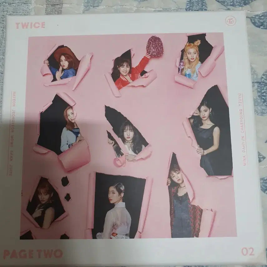 트와이스 2집 미니 앨범 PAGE TWO