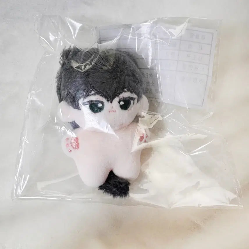 PLAVE 플레이브 비공굿 폴짝하민 (5cm)