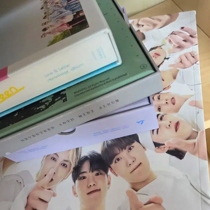 세븐틴 포토카드 개봉앨범 특전 판매