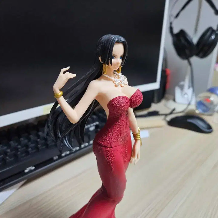 보아핸콕 피규어