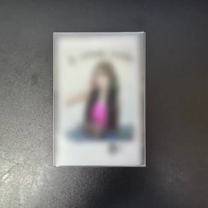 스테이씨 윤 사인 폴라로이드