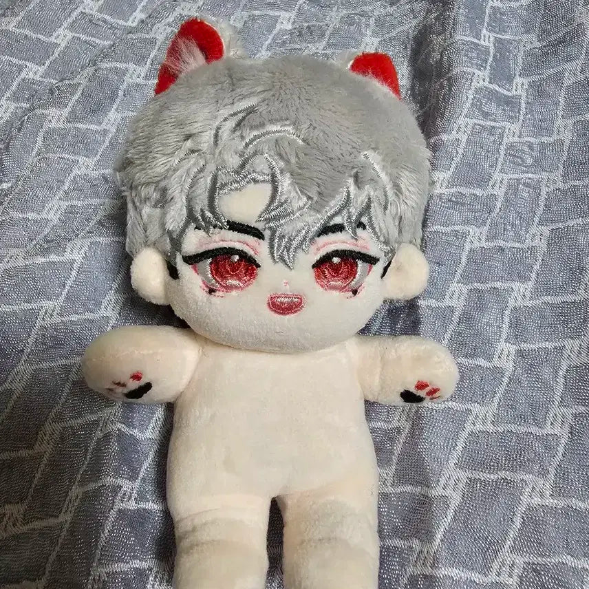 플레이브(은호) 뼈깅인형