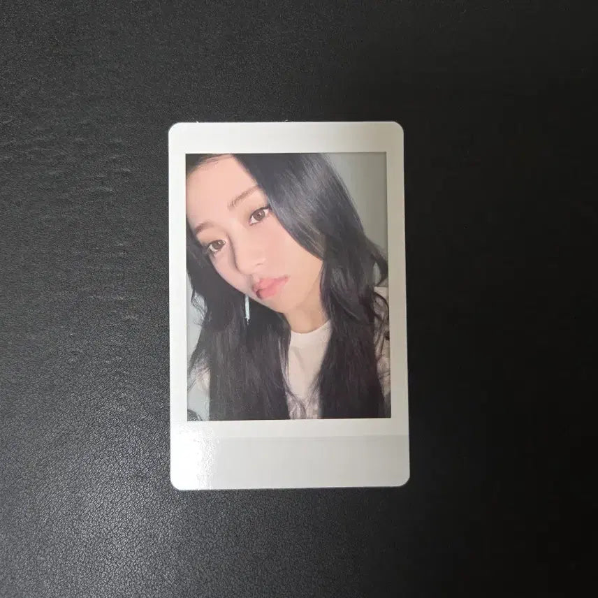 르세라핌 - HOT 허윤진 포토카드