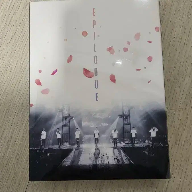 방탄소년단 화양연화 온스테이지 에필로그 DVD 팝니다.