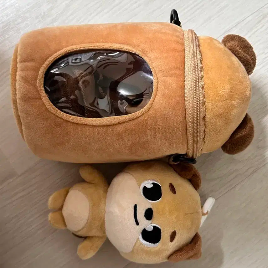데이식스 데니멀즈 도운 돈 이동장