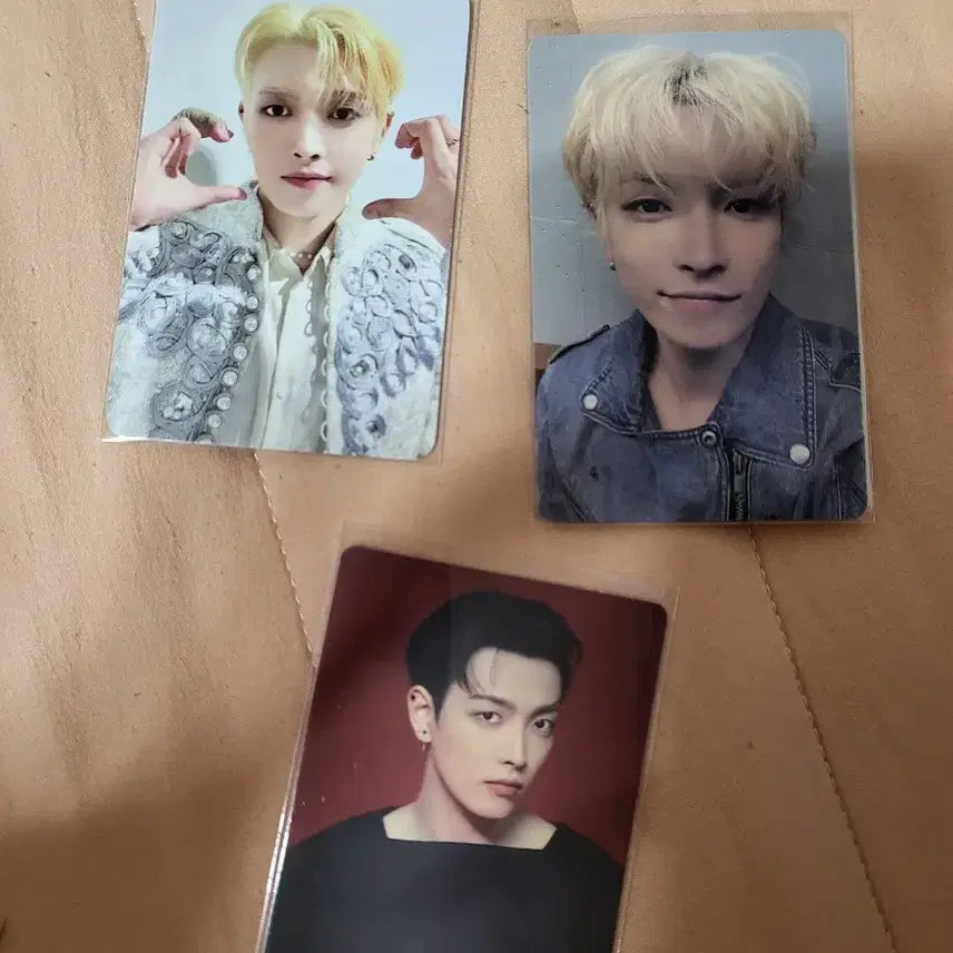 에이티즈 홍증 포카 일괄