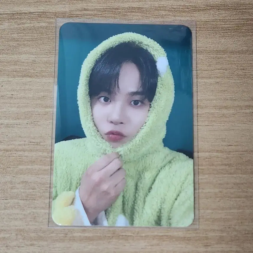 에이티즈 종호 메이크스타 공룡 미공포 포카