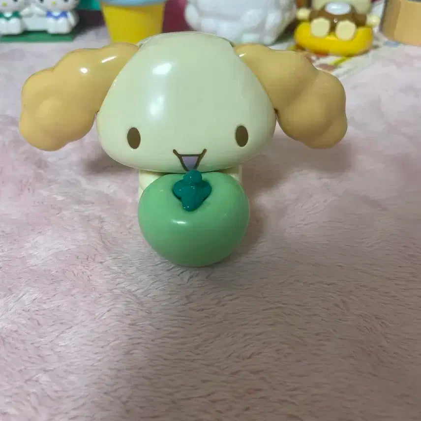 쉬폰 피규어