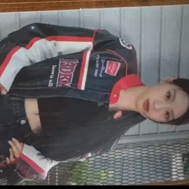키스오브라이프 나띠 니들리 포카