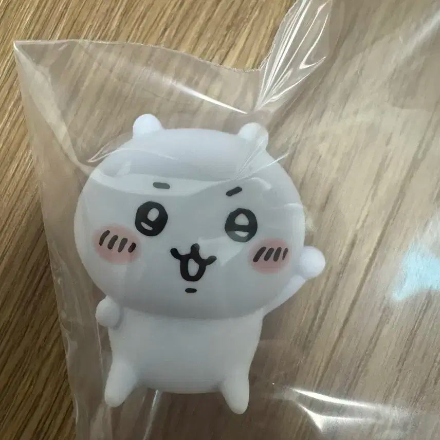 [개봉] 먼작귀 치이카와 응원 피규어